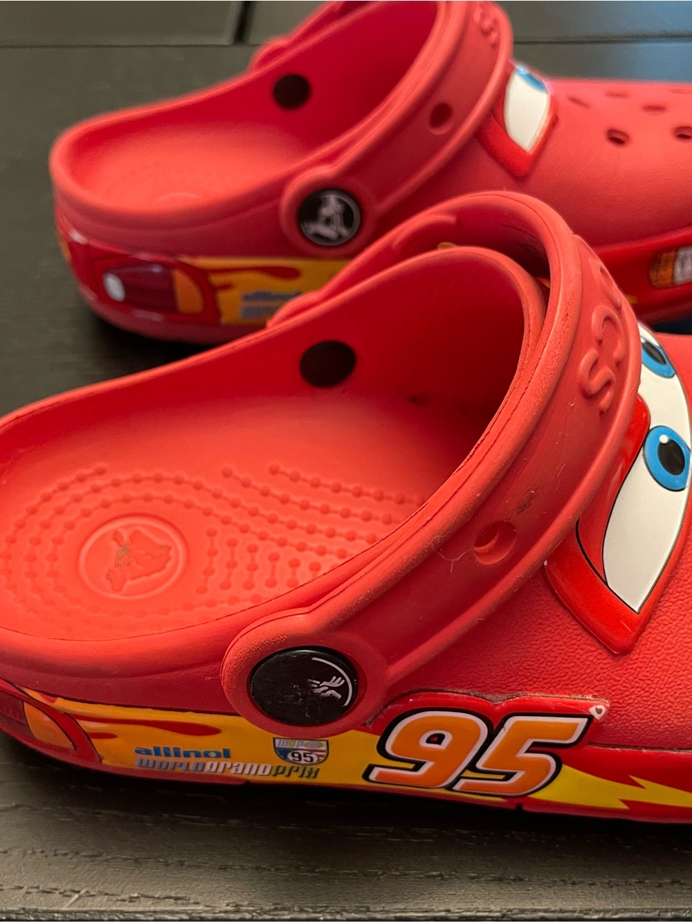 Lighting McQueen C12 Crocs - Picture 7 of 8